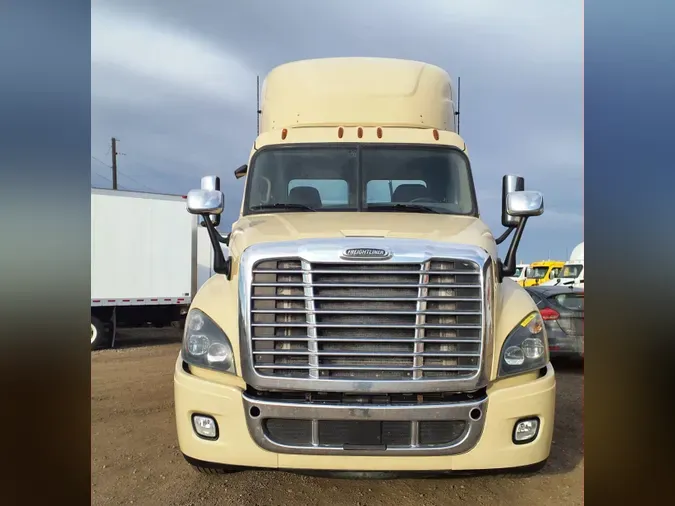 2019 FREIGHTLINER/MERCEDES CASCADIA 125d4a9ec2c30b8d30b2f0e67fc070e2846