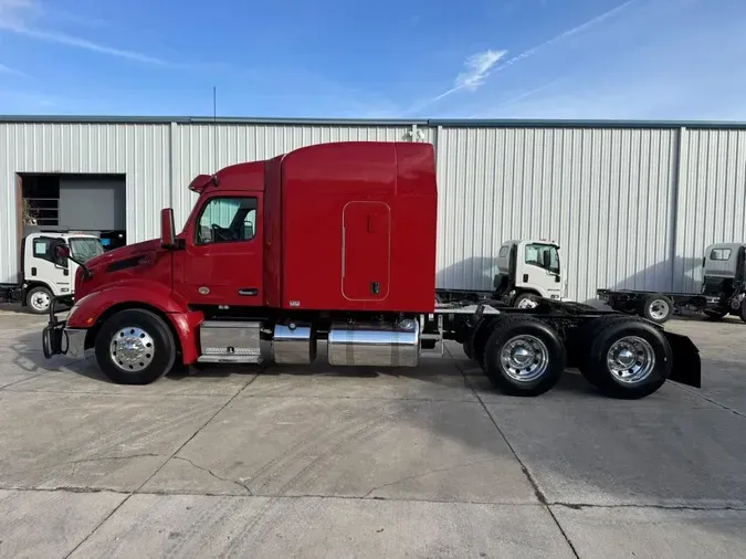 2022 Peterbilt 579
