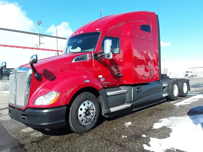 2019 KENWORTH TRUCKS T680d4ae618d58ac10f3a42638150b16fc5d