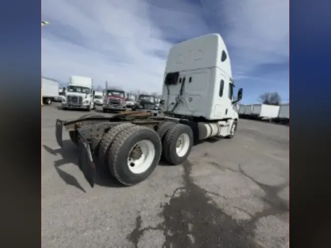 2020 FREIGHTLINER/MERCEDES NEW CASCADIA PX12664