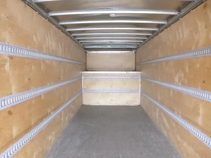 2017 Freightliner Business Class M2 106