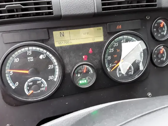 2020 FREIGHTLINER/MERCEDES CASCADIA 113