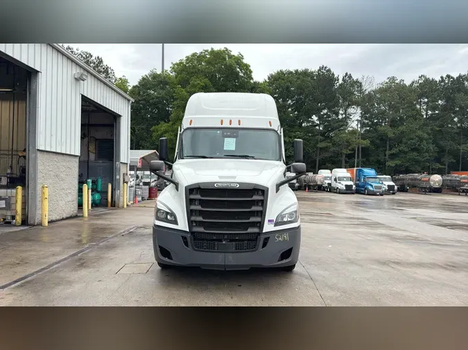 2022 Freightliner Cascadia
