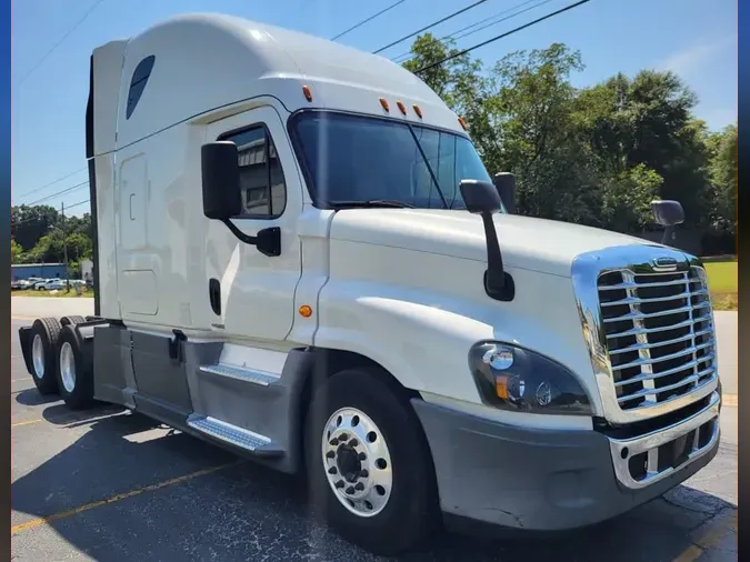 2019 FREIGHTLINER CASCADIA 125