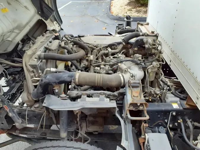 2019 ISUZU NPR HD