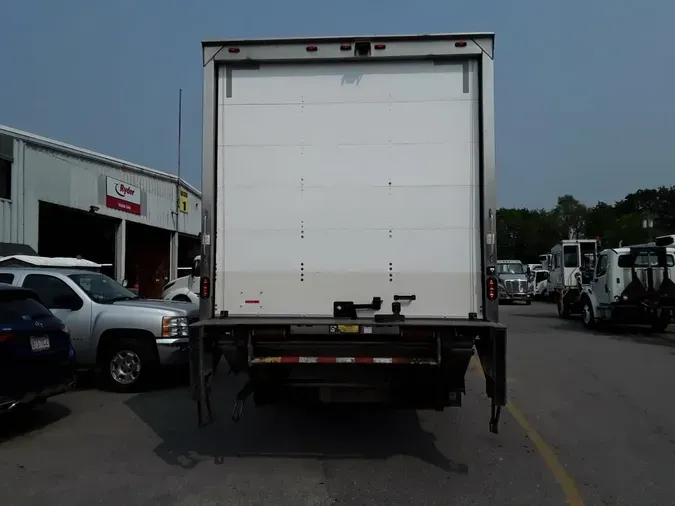 2020 FREIGHTLINER M2 106