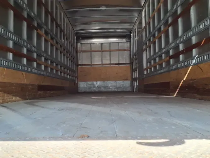 2019 FREIGHTLINER/MERCEDES M2 106