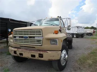 1991 FORD F800