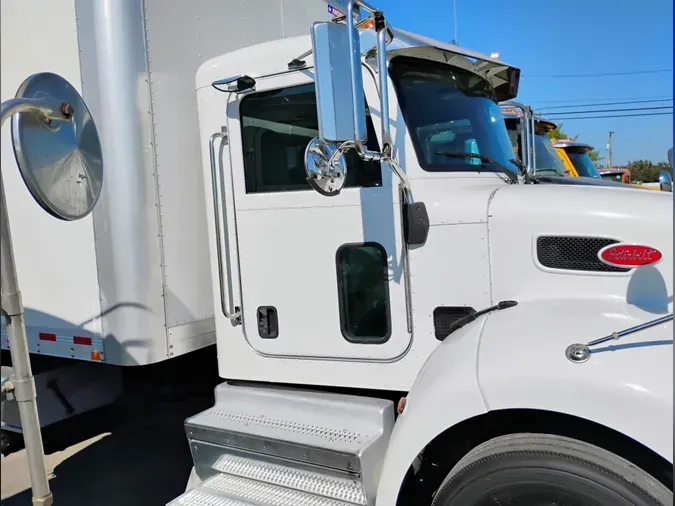 2020 Peterbilt 337d4c73e14a861e65146c76011365b5a47