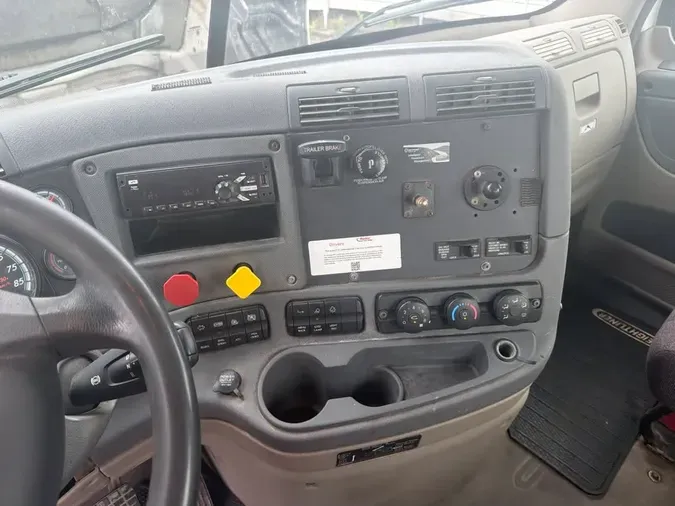 2019 FREIGHTLINER/MERCEDES CASCADIA 125d4c8efc21e73ef3efeb6e4a8054c675c