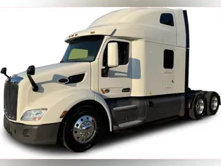 2021 Peterbilt 579