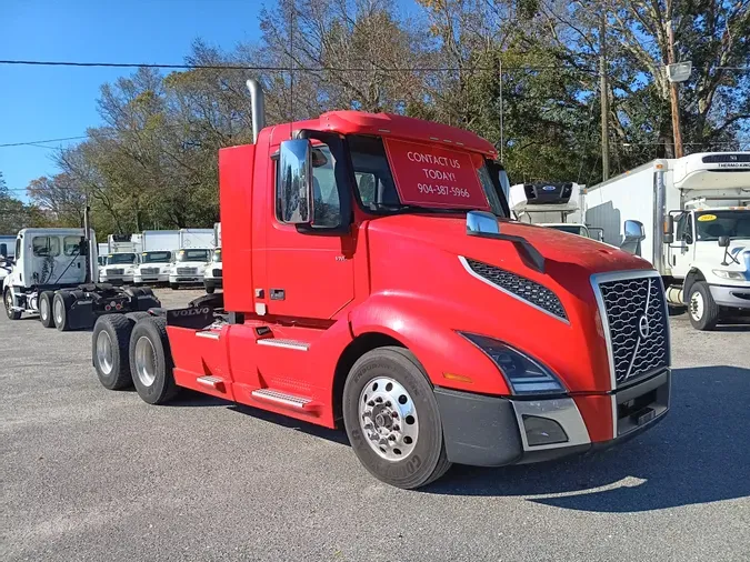 2019 VOLVO VNL64TRACTOR