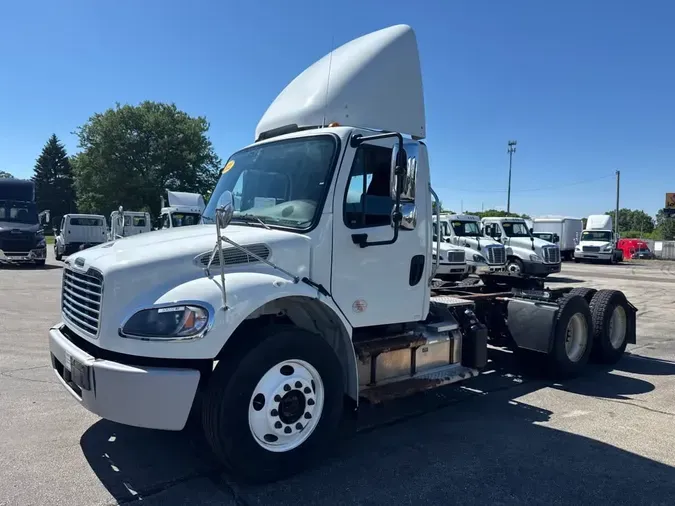 2022 FREIGHTLINER/MERCEDES M2 106d4cb1207396b3ebcd50561f9412e2ed8