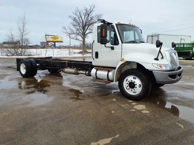 2017 NAVISTAR INTERNATIONAL 4300
