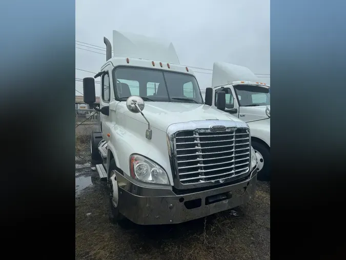 2018 FREIGHTLINER/MERCEDES CASCADIA 125