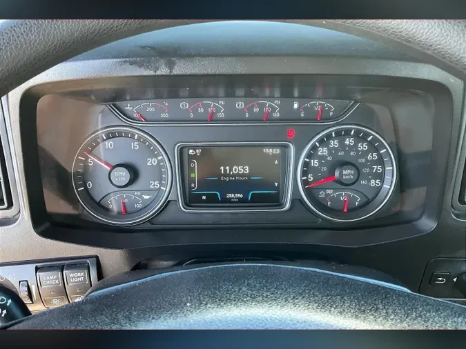 2020 INT LT625 6x4