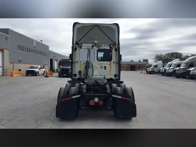 2020 Freightliner Cascadia 126d4d4cc86343c41fc8998d11065659d8f