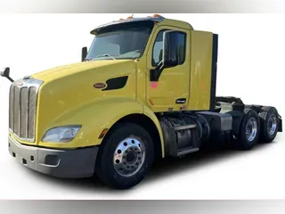 2021 Peterbilt 579