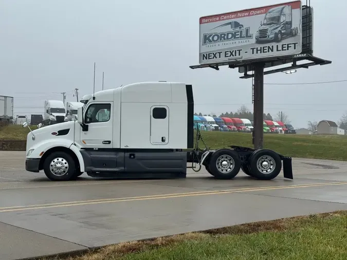 2019 PETERBILT 579
