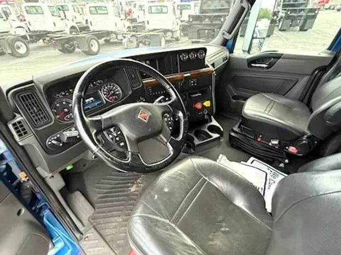 2021 International LT625
