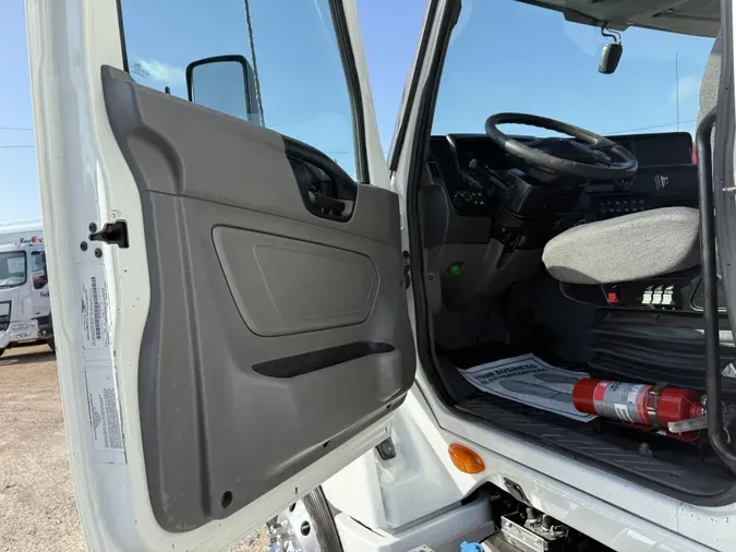 2020 International LT625