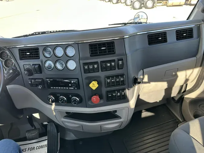 2021 Peterbilt 367