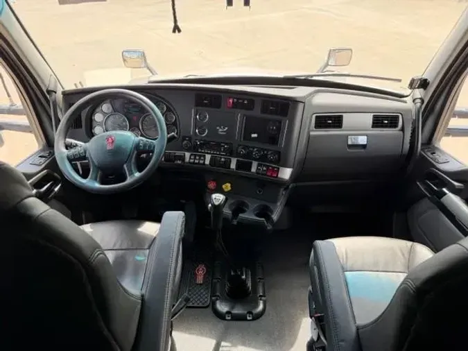 2022 Kenworth T680