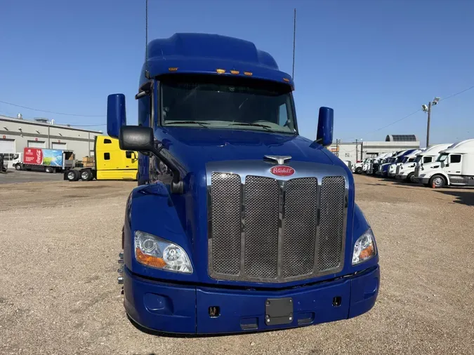 2022 Peterbilt 579
