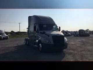 2025 Freightliner Cascadia 126