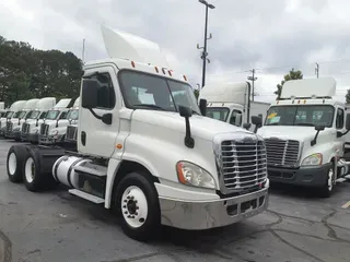 2018 FREIGHTLINER/MERCEDES CASCADIA 125