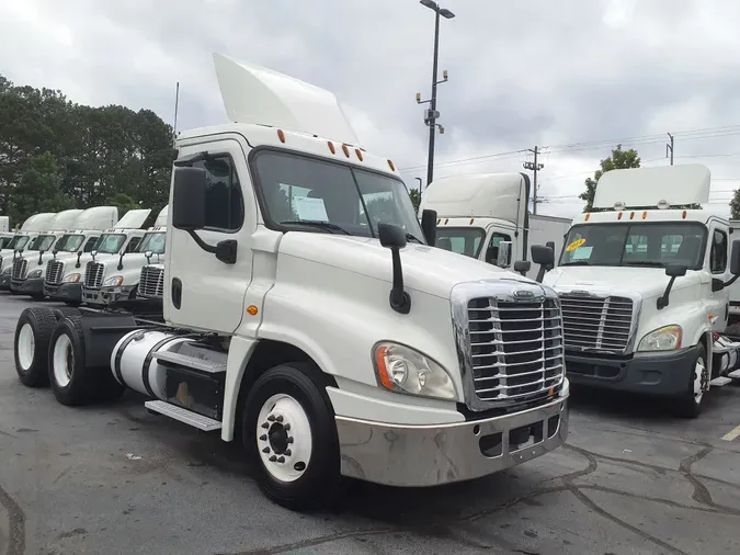 2018 FREIGHTLINER/MERCEDES CASCADIA 125d4f073666a0abab46f590b5a2b72c4b6