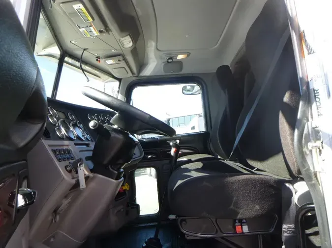 2020 Peterbilt 389d4f69f387a6fc216e8c4d6cf709ccf42