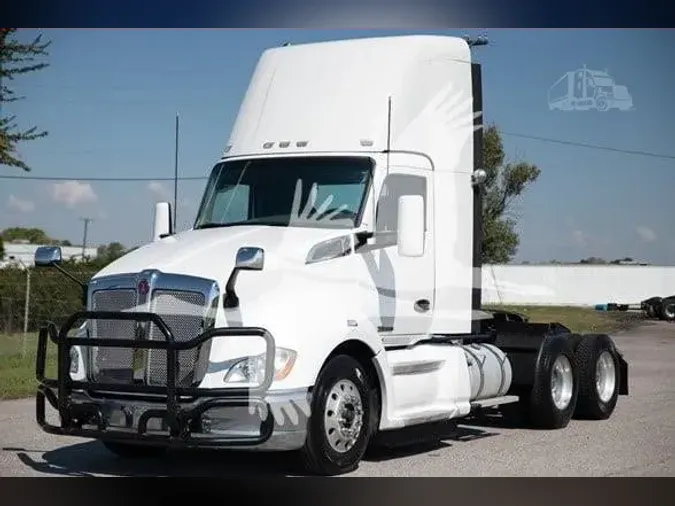 2019 KENWORTH T680d4f70de61534773ead9c36ba2de2fff9