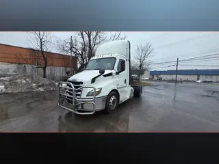 2020 FREIGHTLINER/MERCEDES CASCADIA PX11642ST