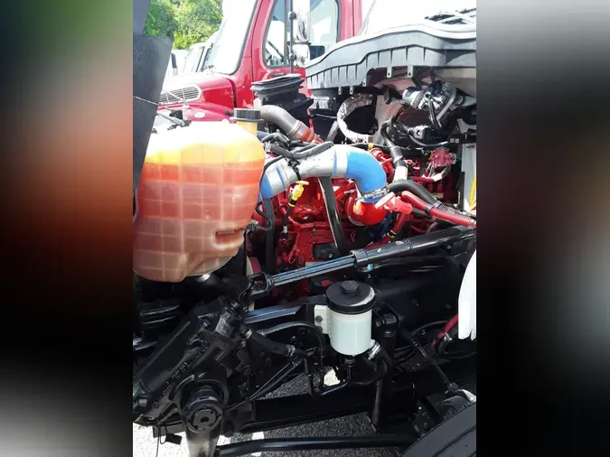 2019 NAVISTAR INTERNATIONAL 4300