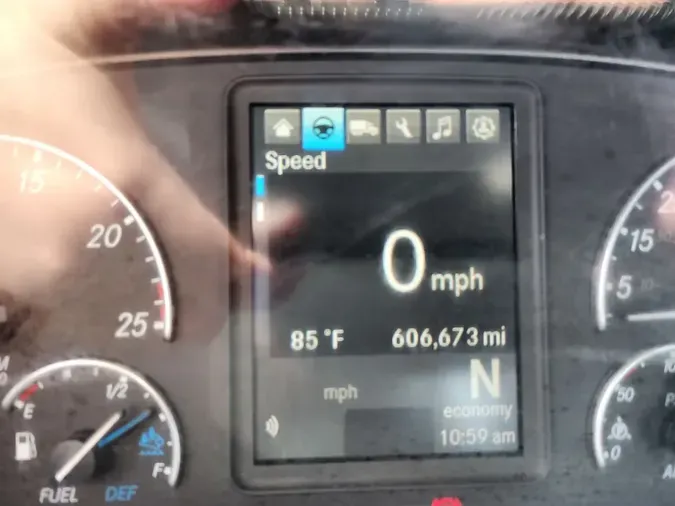 2021 FREIGHTLINER CASCADIA PX11664ST