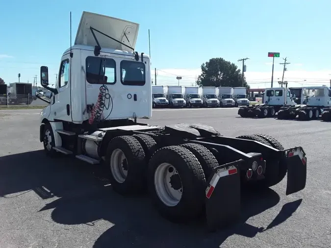 2019 FREIGHTLINER/MERCEDES NEW CASCADIA PX12664d50af23f427a0a63e48364aeec2fc0f2