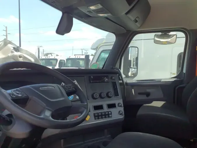 2020 FREIGHTLINER/MERCEDES NEW CASCADIA PX12664