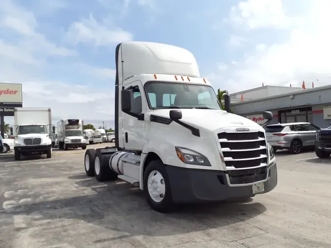 2020 FREIGHTLINER NEW CASCADIA PX12664