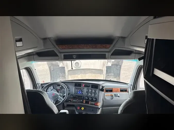 2020 KENWORTH T680