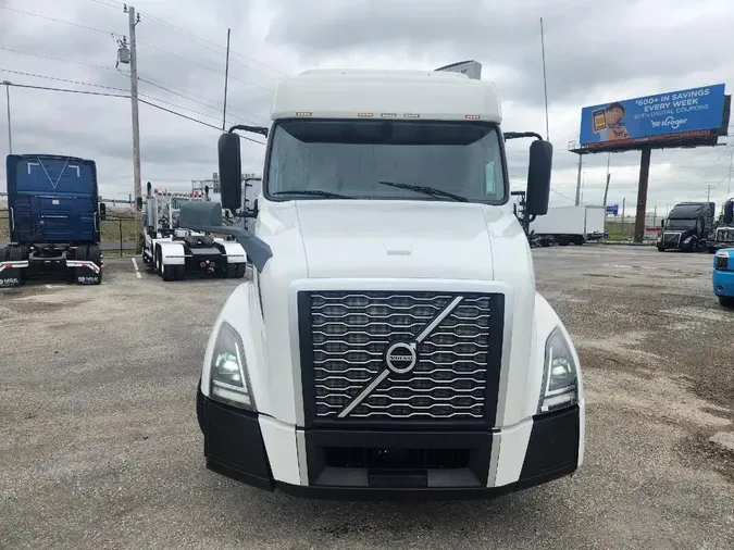 2019 VOLVO VNL64T740
