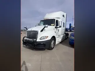 2022 INTERNATIONAL LT