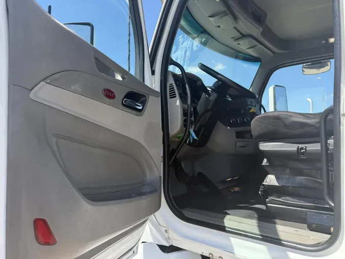 2019 Peterbilt 579