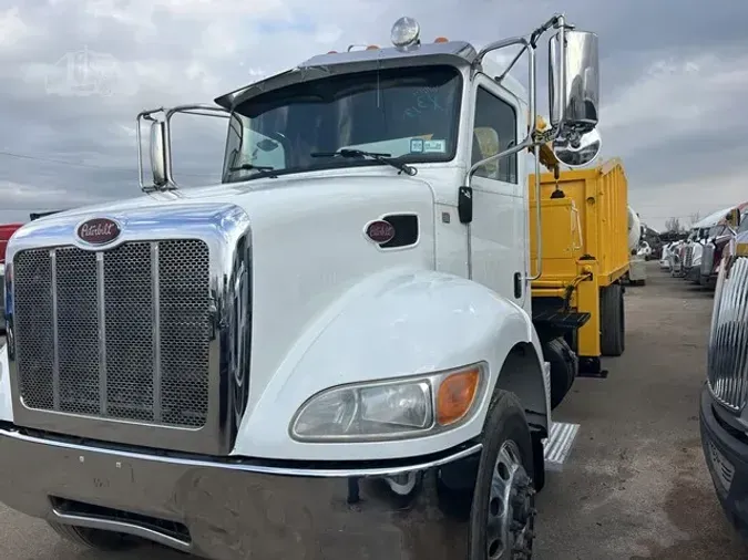 2019 PETERBILT 337