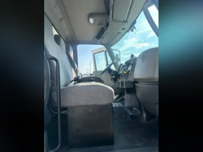 2019 NAVISTAR INTERNATIONAL 4300d51f0d2dcea08ef9d19b3dd380bf3e63