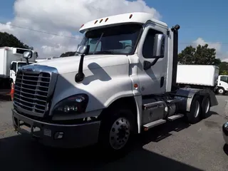 2020 FREIGHTLINER CASCADIA 125