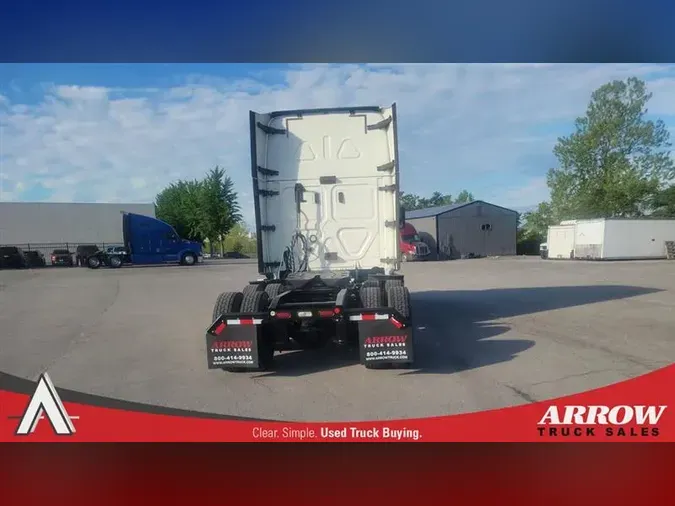 2020 FREIGHTLINER CASCADIA