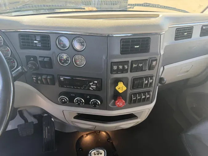 2020 Peterbilt 567d5291e7fb50f31b0a005056584418264