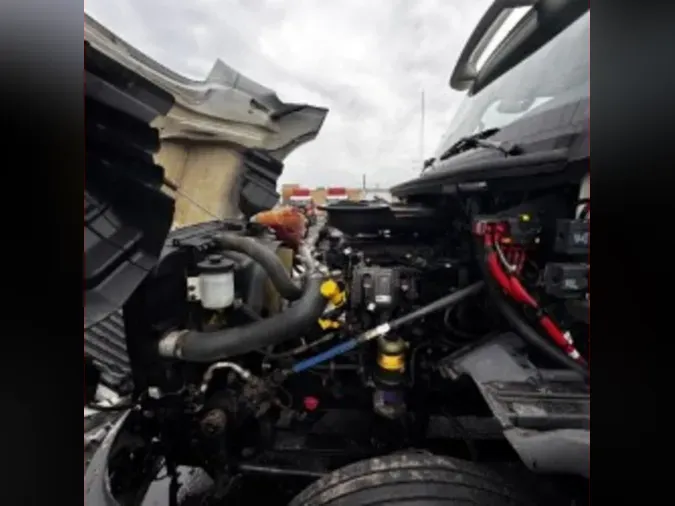 2019 NAVISTAR INTERNATIONAL LT625 DAYCAB T/A