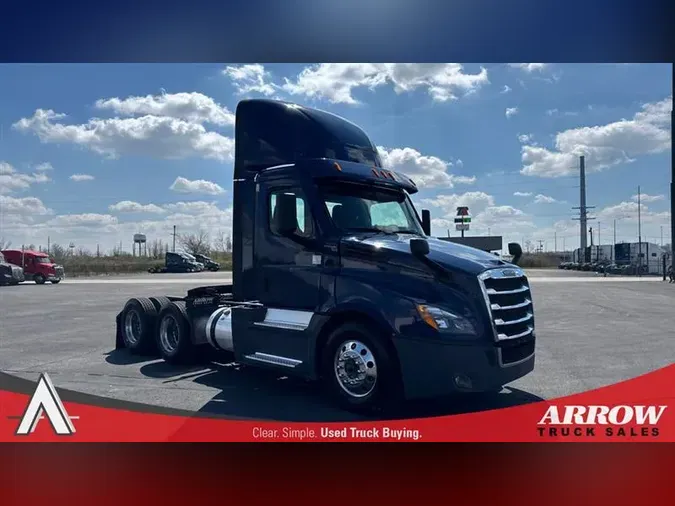 2020 FREIGHTLINER CA126